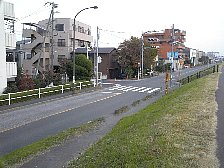 若宮八幡通へ