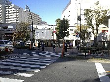 聖跡桜ヶ丘駅