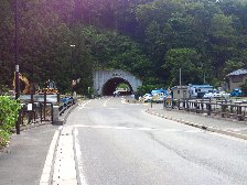 滝成トンネル
